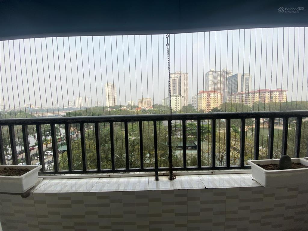 Chung cư căn góc hướng đông  view hồ linh đàm  chỉ nhỉnh 4 tỷ