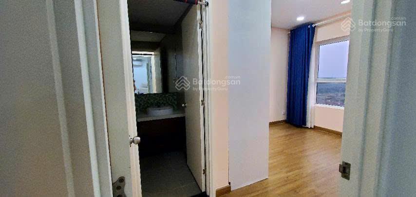 Chính chủ cần bán căn hộ dragon hill 2, 2pn  2wc (71,8m2)  full nội thất cao cấp, sổ hồng sẵn