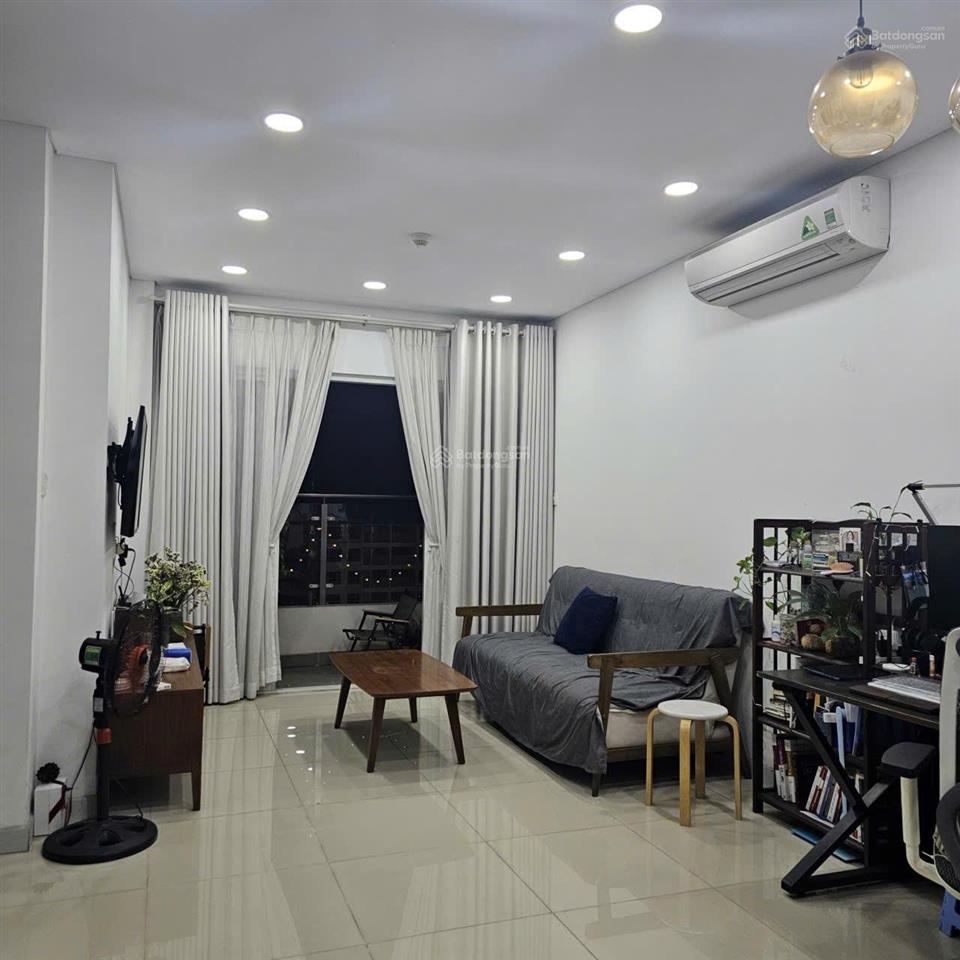 Chính chủ cần bán căn hộ dragon hill 2, 2pn  2wc (71,8m2)  full nội thất cao cấp, sổ hồng sẵn