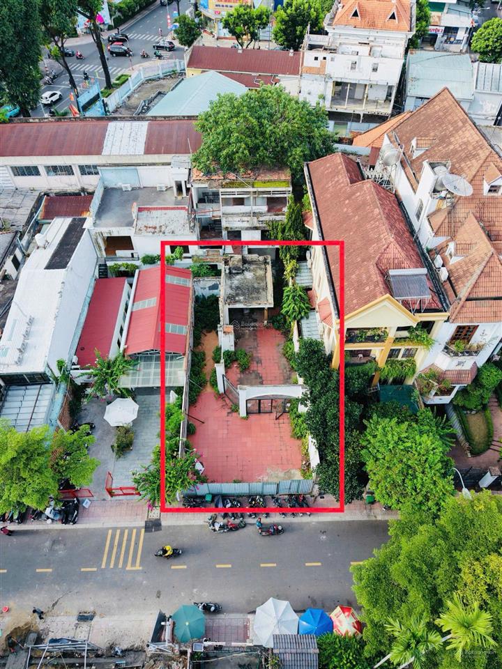 Đất vàng mặt tiền lê ngô cát quận 3  dt 11 x 31m (311m2)  giá 150 tỷ tl