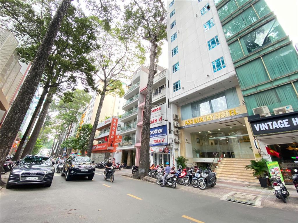 Bán khách sạn a25 ngay mt bùi thị xuân, q1. dt 6 x 28m, hầm 9 tầng 25 phòng, giá chỉ 65 tỷ