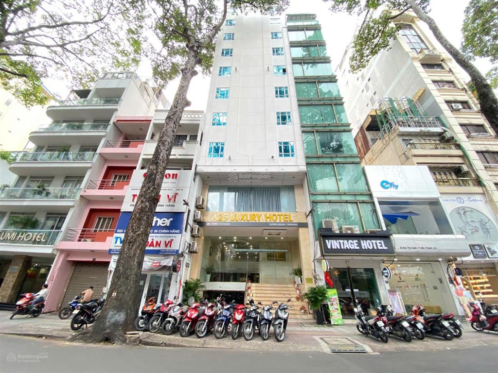 Bán khách sạn a25 ngay mt bùi thị xuân, q1. dt 6 x 28m, hầm 9 tầng 25 phòng, giá chỉ 65 tỷ