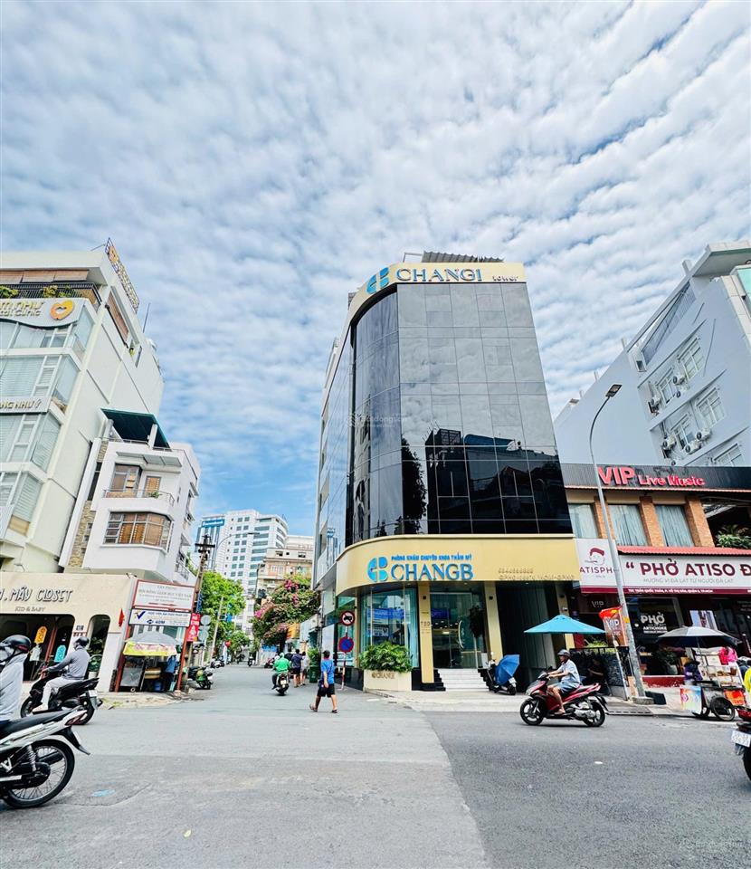 Tòa nhà góc 2mt phan đăng lưu, q bình thạnh  dt 13x20m, hầm 6 tầng, hđt 330 triệu/thg, giá 88 tỷ