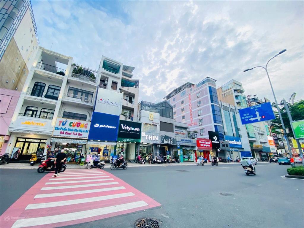 Bán gấp mt hai bà trưng, p6, q3  dt 67m2, 4 tầng, hđt 75 triệu/tháng, giá 32 tỷ tl