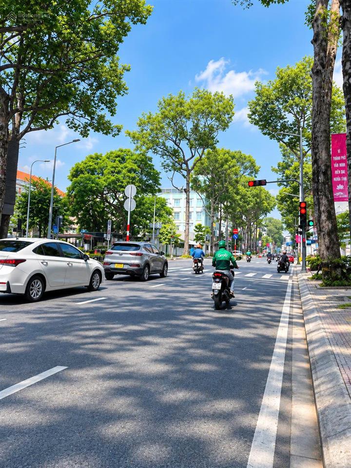 Vị trí cực đẹp ~ mt thương hiệu trần hưng đạo, p2, q5 (4.1x14m, 4 tầng, chỉ 2x tỷ)