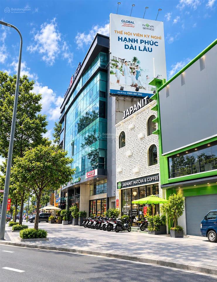 Đón đầu hạ tầng  mt đối diện cv tao đàn, p. bến thành, q1 (8x15m, 4 tầng, hđt 250 triệu/th, 8x tỷ)