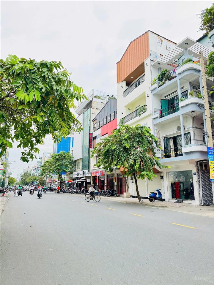 Ngang to siêu hiếm mt ngay nguyễn đình chiểu, quận 3  8.5 x 15m (116m2), 5 tầng, giá chỉ 50 tỷ