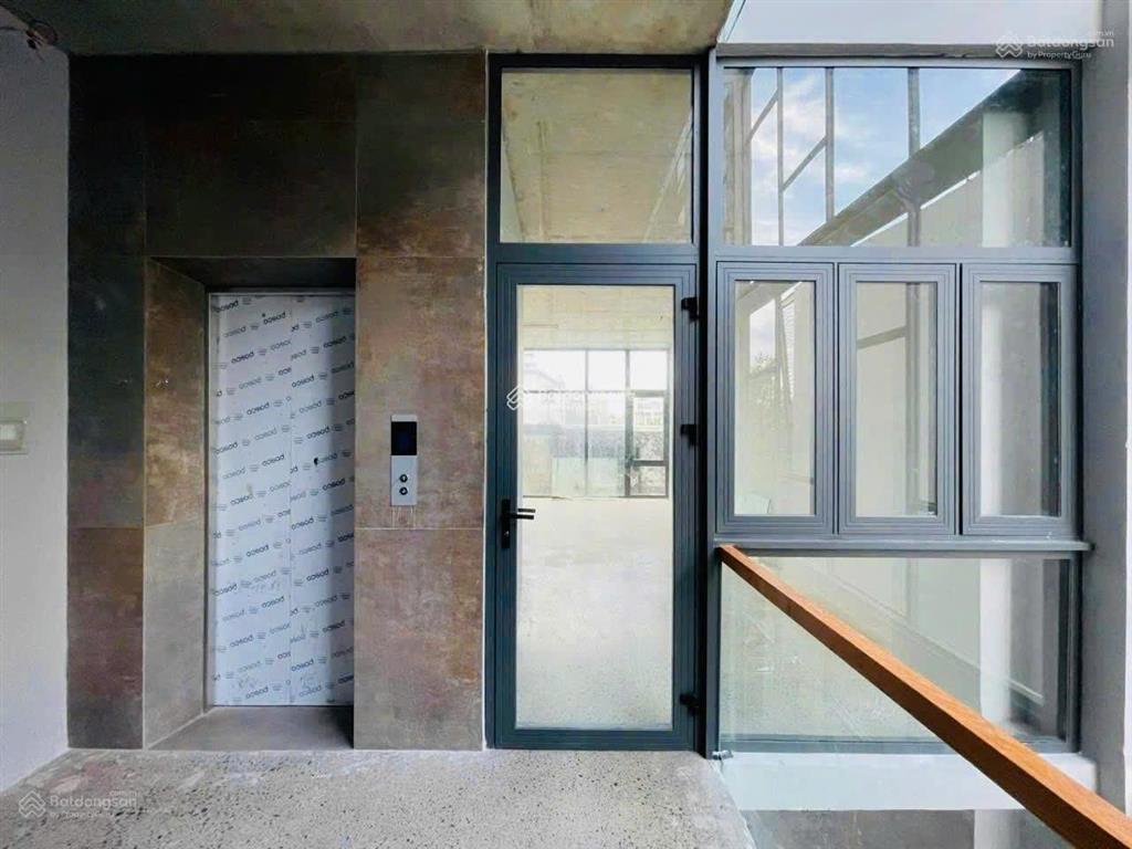Giá rẻ hơn thị trường 30% tòa nhà mt bình thạnh  5x25m, h7tầng, hđt 125 triệu, giá 4x tỷ nhỏ xinh