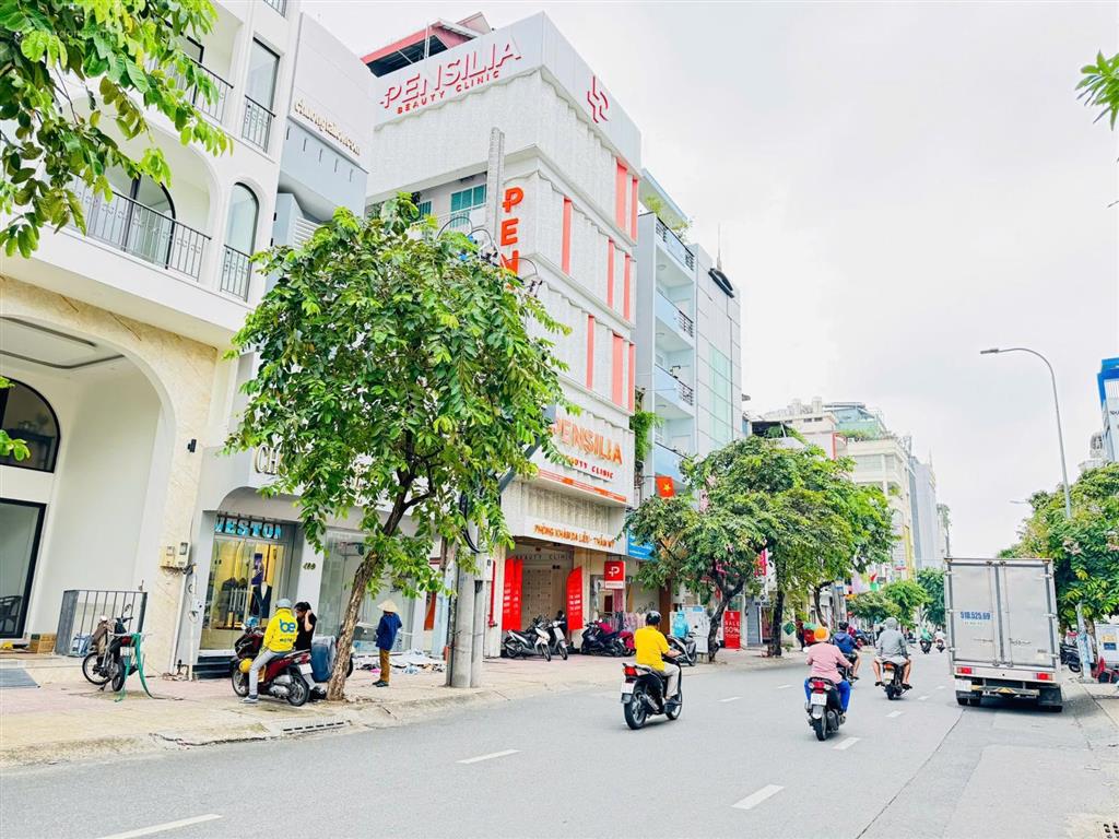 Chủ cần bán gấp mặt tiền nguyễn đình chiểu, p5, q3  7x14m, 5 tầng, hđt 90 triệu, giá 45 tỷ
