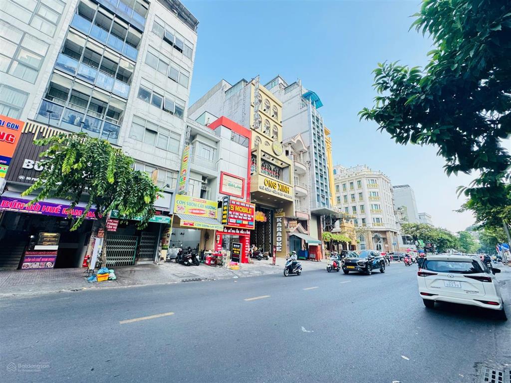 Xuống giá sâu tòa nhà mt phổ quang, p2, q tân bình  6.1x30m, h8tầng, hđt 180 triệu, giá 68 tỷ tl