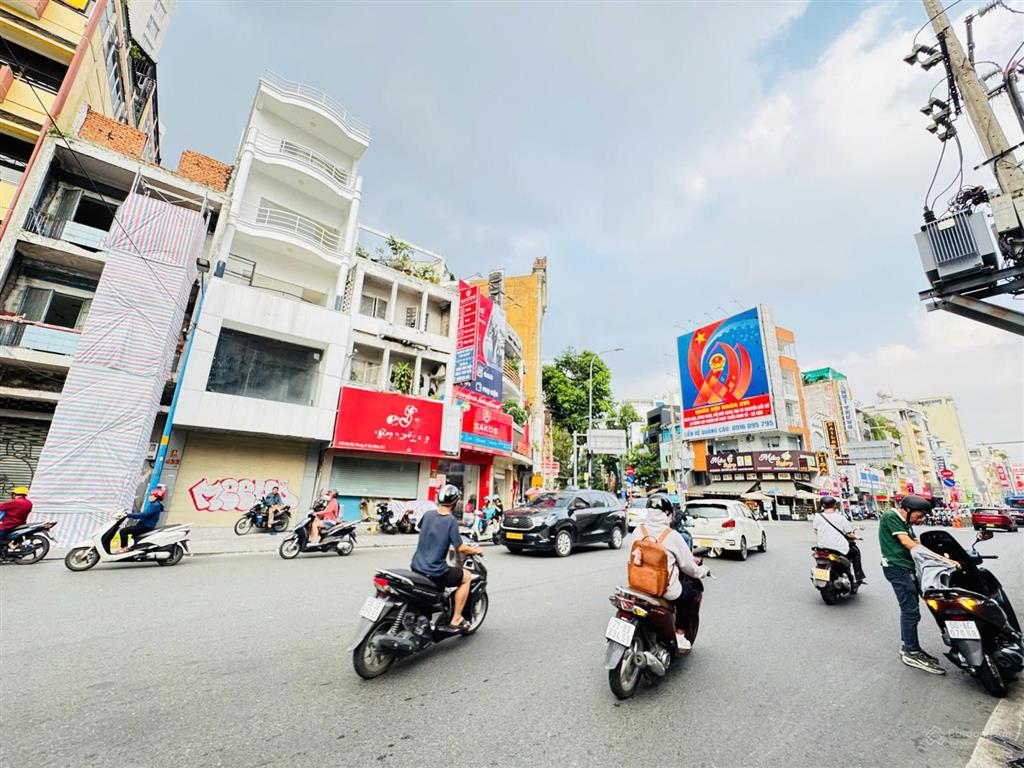 Giá đầu tư mt hai bà trưng, quận 1  4.4 x 24m (98m2), 5 tầng, hđt 100 triệu, giá chỉ 3x tỷ tl
