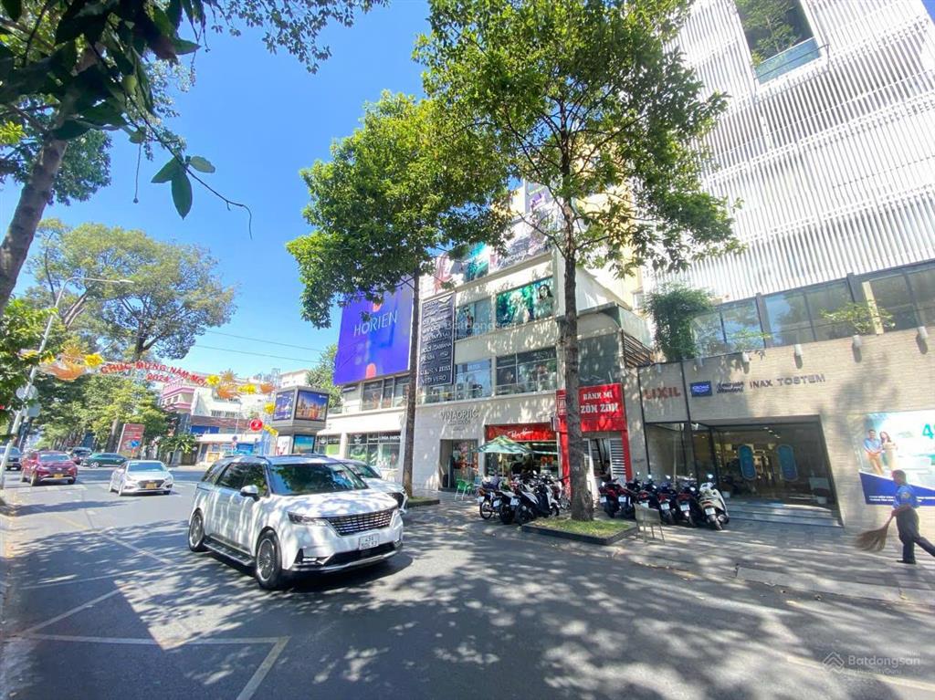 Hàng hiếm tòa nhà đường nam kỳ khởi nghĩa, quận 3  8x20m, 7 tầng, hđt 150 triệu, giá 55 tỷ tl