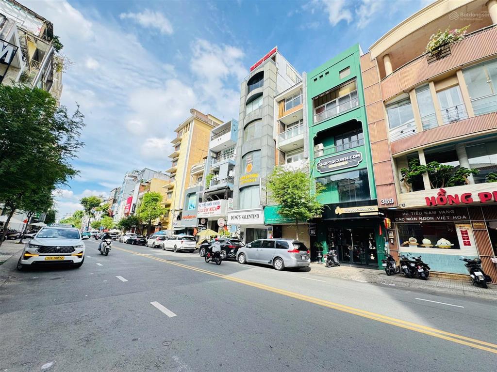 Bán gấp giá rẻ mt võ văn tần, p5, q3  dt 104m², 7 tầng thang máy, hđt 120 triệu, giá chỉ 50 tỷ