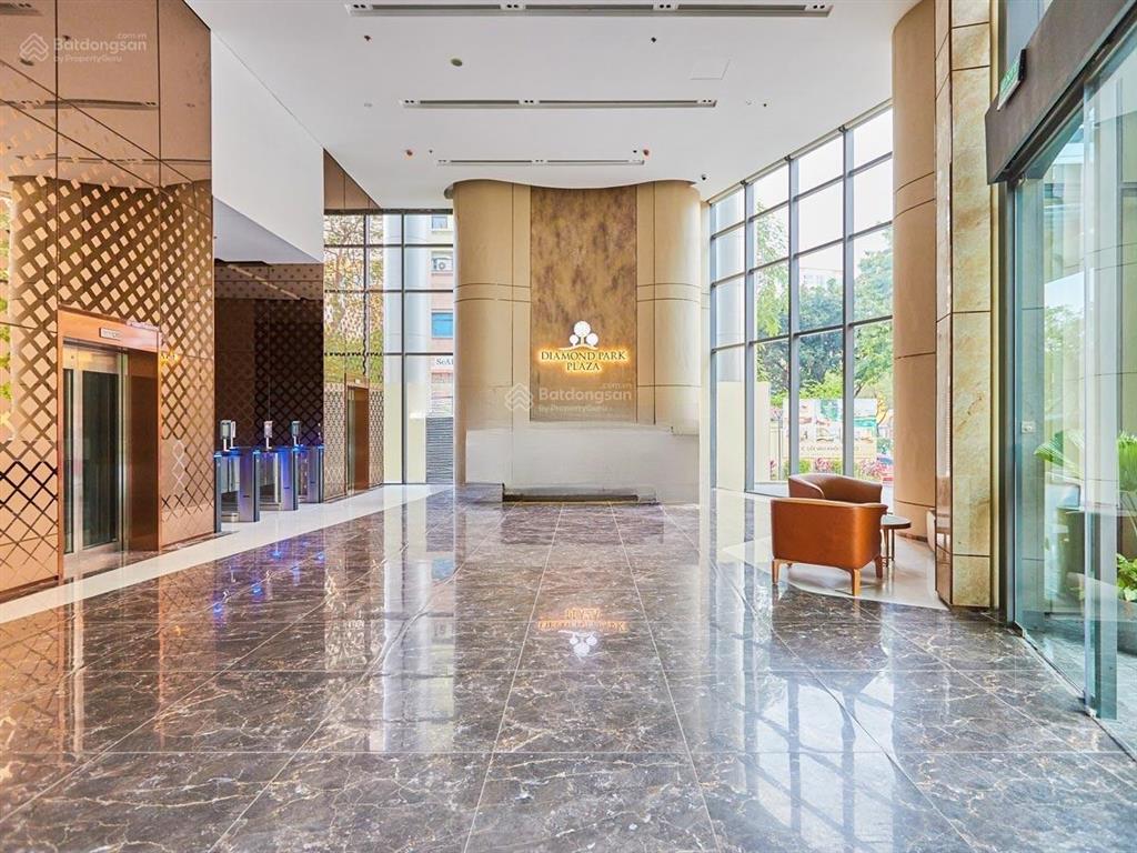 Cho thuê văn phòng toà nhà brg diamond park plaza 16 láng hạ, dt 1900m2 có chia lẻ, full tiện nghi