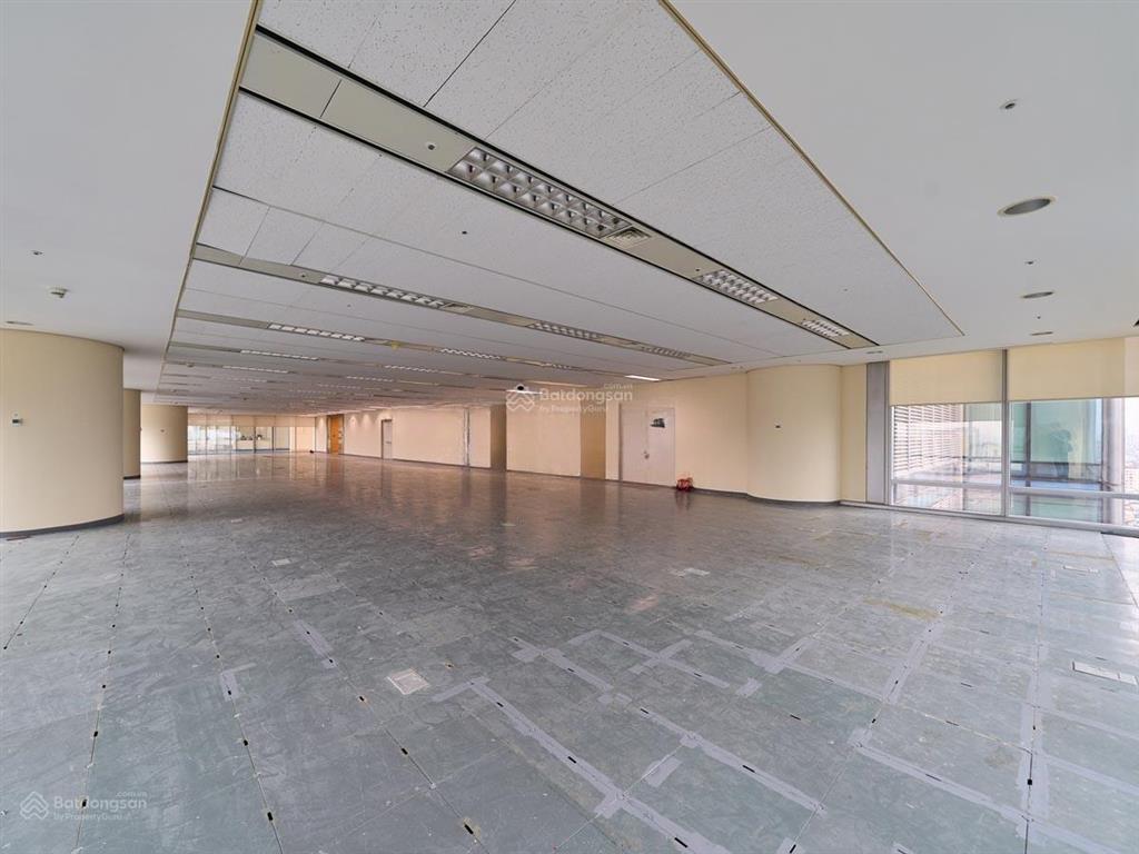 Cho thuê văn phòng toà lotte center hanoi 54 liễu giai, dt 940m2 có cắt nhỏ, giá chỉ 350k/m2/th