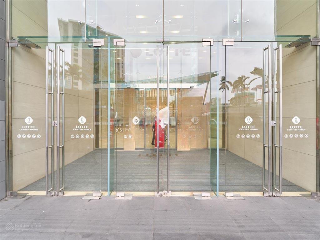 Cho thuê văn phòng toà lotte center hanoi 54 liễu giai, dt 940m2 có cắt nhỏ, giá chỉ 350k/m2/th