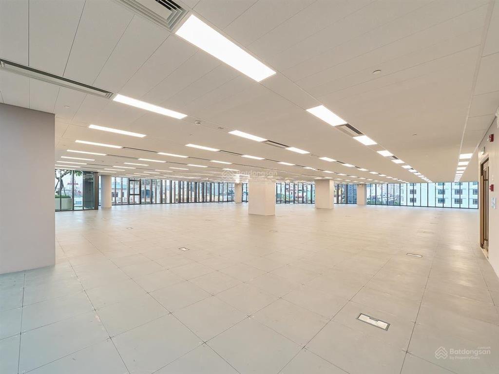 Cho thuê văn phòng toà grand terra 36 cát linh  đống đa, dt 1804m2 có cắt nhỏ, giá chỉ 825k/m2