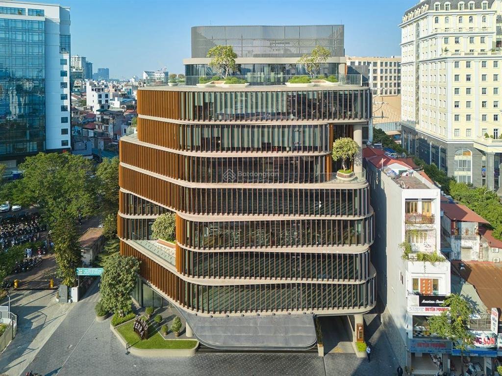 Cho thuê văn phòng toà grand terra 36 cát linh  đống đa, dt 1804m2 có cắt nhỏ, giá chỉ 825k/m2