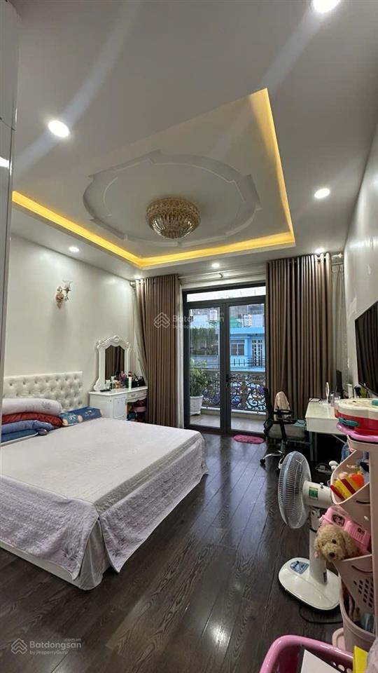 Siêu phẩm mặt tiền kinh doanh hoàng bật đạt tân bình  trệt 4 lầu. full nội thất. giá 28 tr/th