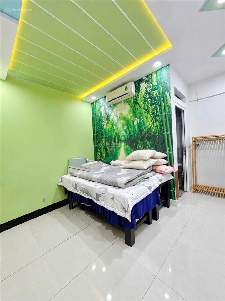Bán nhà hxh thông ng văn công, p3, gv. dt 4.5m x 16m. cn 73m2. trệt + lửng + 3 lầu. giá 9.9 tỷ