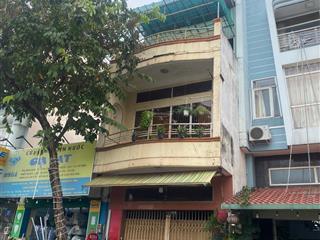 Chính chủ gửi bán nhà 229 độc lập  4,5m x 20m  2 lầu
