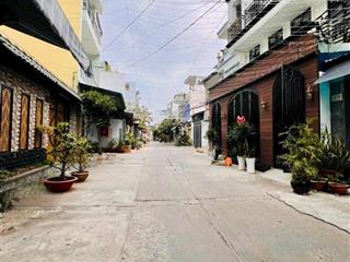 Hẻm 14 nguyễn quang diêu  4x19  cấp 4