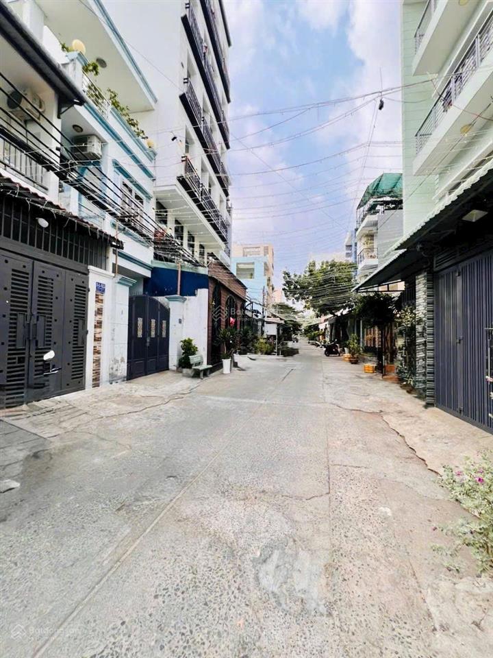 Hẻm 14 nguyễn quang diêu  4x19  cấp 4
