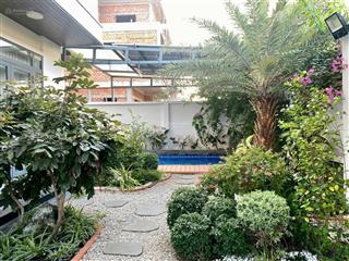 Tôi có căn bt cần bán tại khu đt mới baria city gate full nt sổ hồng, sách cặp vào ở  0909 271 ***