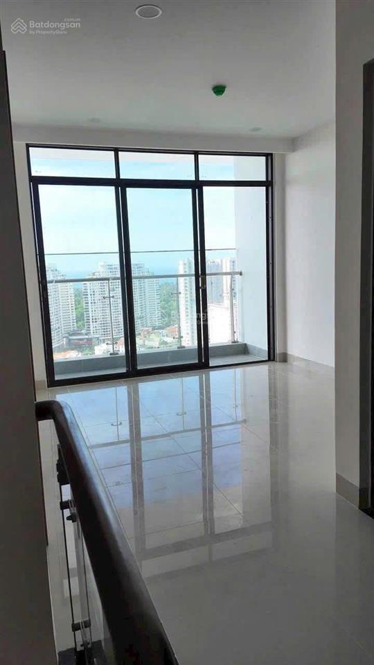 Bán nhanh shophouse mt đẹp 207m2 tại vung tau centre point, 11,99 tỷ. xin  0909 271 *** ms trinh