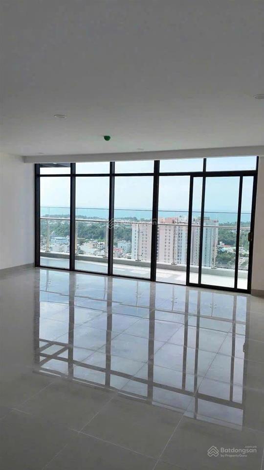 Bán nhanh shophouse mt đẹp 207m2 tại vung tau centre point, 11,99 tỷ. xin  0909 271 *** ms trinh