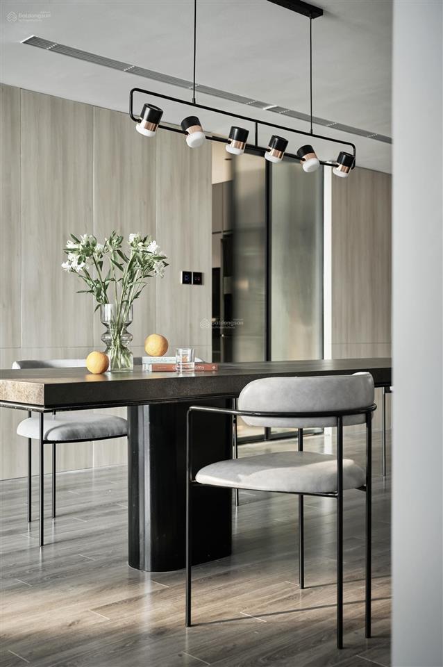 Bán căn hộ hiếm cc hdi tower, view đẹp, 105m2, 3pn, 2wc, giá thỏa thuận . 0942 033 ***