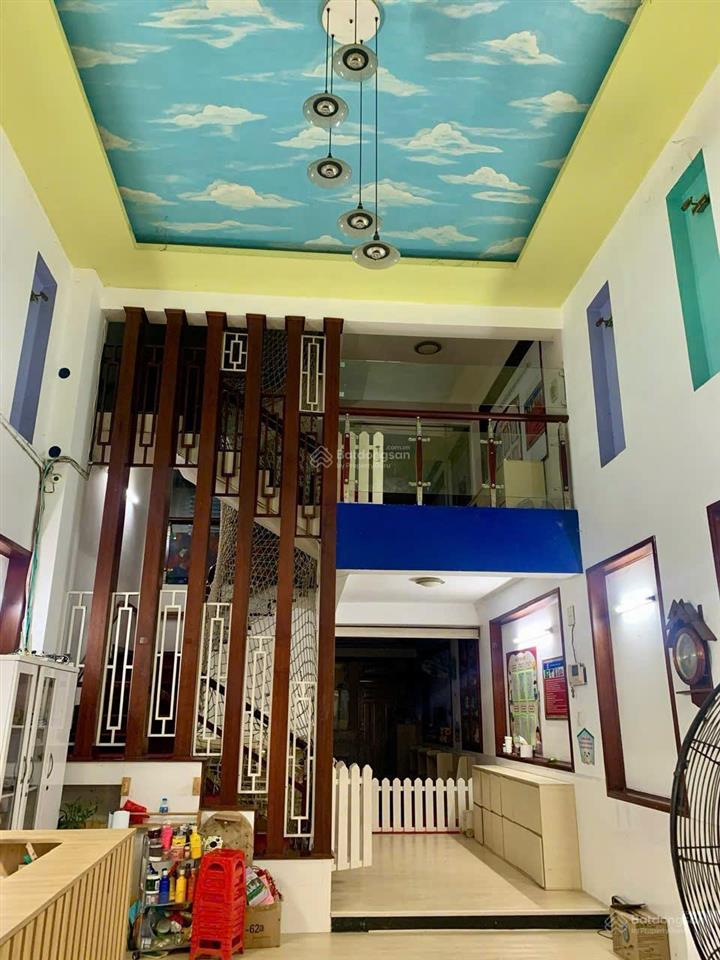 Bán nhà mặt tiền đường số  5.2x37  175m2  4 tầng  dòng tiền 700tr/năm  giá chỉ nhỉnh 24 tỷ