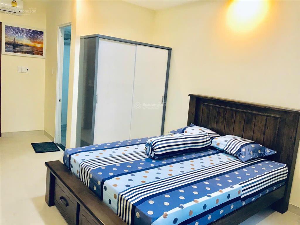 Phòng full nội thất  có cửa sổ  giờ giấc tự do  ngay nguyễn văn trỗi