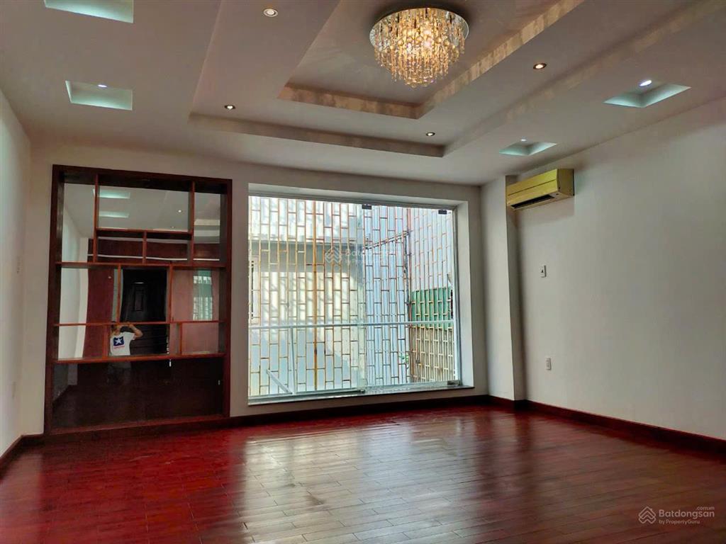 Sát mặt tiền đường! 4 tầng btct 5x18m  đường 12m bàn cờ 13,8 tỷ tỷ kdc đặng thùy trâm  bình lợi