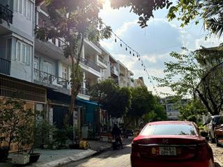 Sát mặt tiền đường! 4 tầng btct 5x18m  đường 12m bàn cờ chỉ 15 tỷ kdc đặng thùy trâm  bình lợi