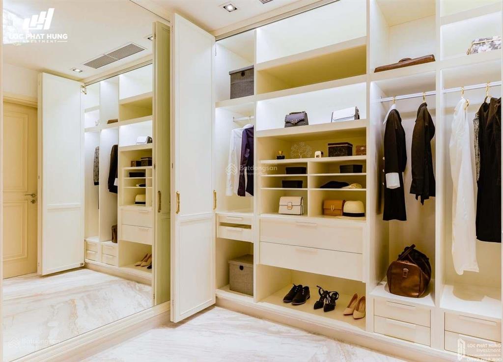 Chỉ với 10,7 tỷ ban đầu, sở hữa ngay căn 3pn tầng cao, có suất đậu ô tô. hướng đông nam. 0939 420 ***