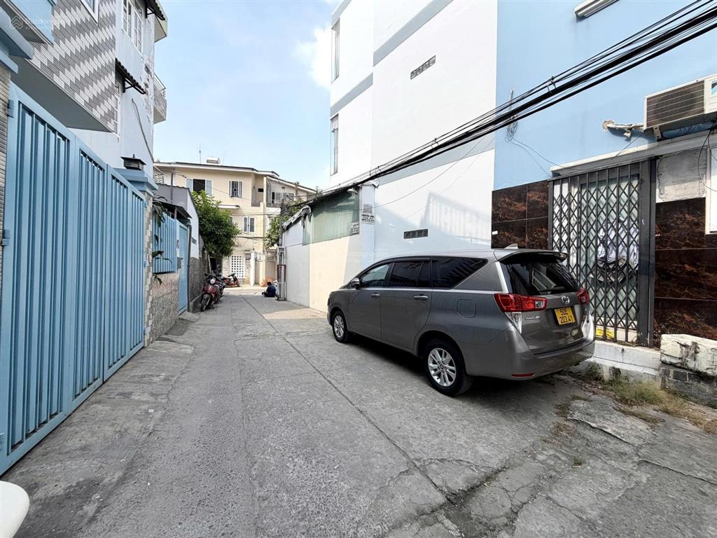 Bán nr tại hẻm 81 đường 13, bình trưng tây, q2(cũ), dt sàn 117m2, 7tỷ3 (tl), 3pn, 4wc, chính chủ