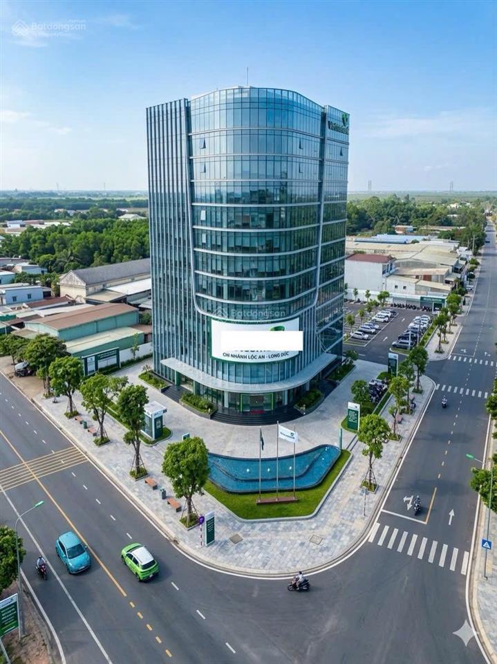 Lô góc kế bê tái định cư sân bay long thành