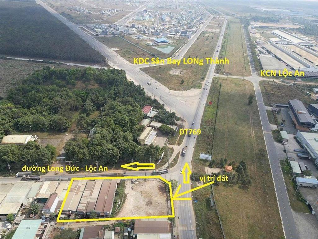 Lô góc kế bê tái định cư sân bay long thành