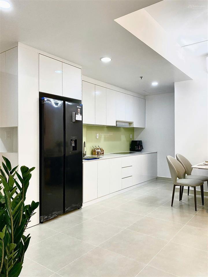 Chủ gửi bán gấp 2pn giá tốt nhất tt  sẵn hđt giá cao, cam kết hình thật.  0935 028 ***