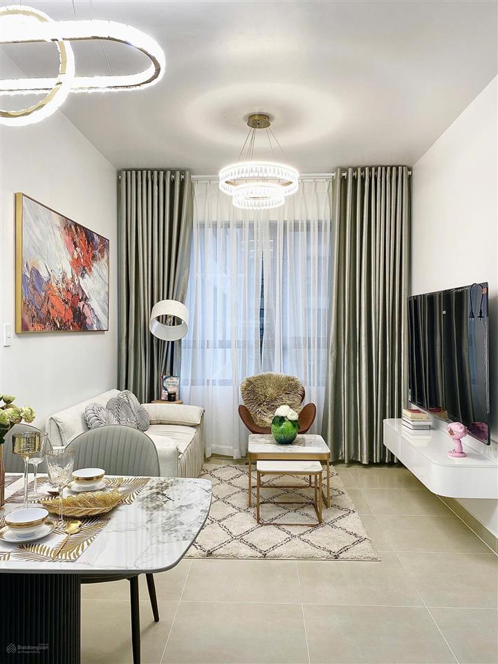 Chủ gửi bán gấp 2pn giá tốt nhất tt  sẵn hđt giá cao, cam kết hình thật.  0935 028 ***