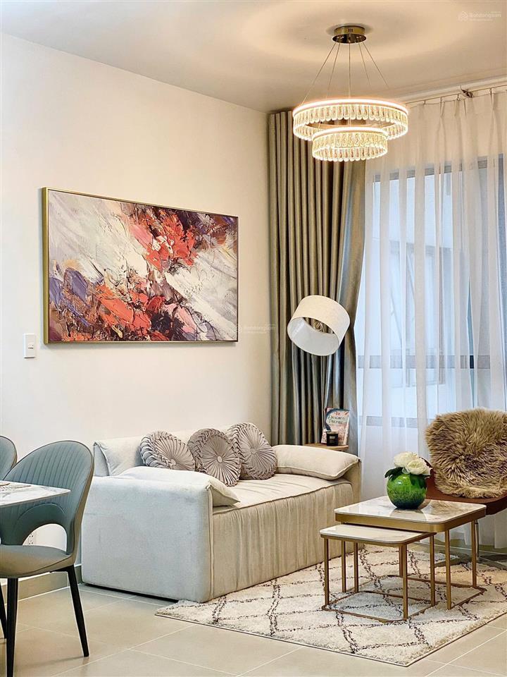 Chủ gửi bán gấp 2pn giá tốt nhất tt  sẵn hđt giá cao, cam kết hình thật.  0935 028 ***