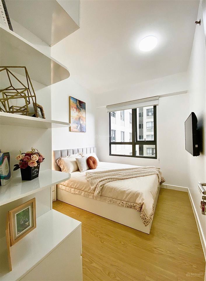 Chủ gửi bán gấp 2pn giá tốt nhất tt  sẵn hđt giá cao, cam kết hình thật.  0935 028 ***