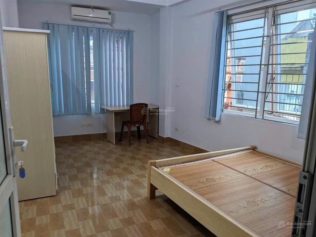 Bán nhà phố mỹ đình mặt ngõ kinh doanh 35m2 giá 9.7 tỷ !