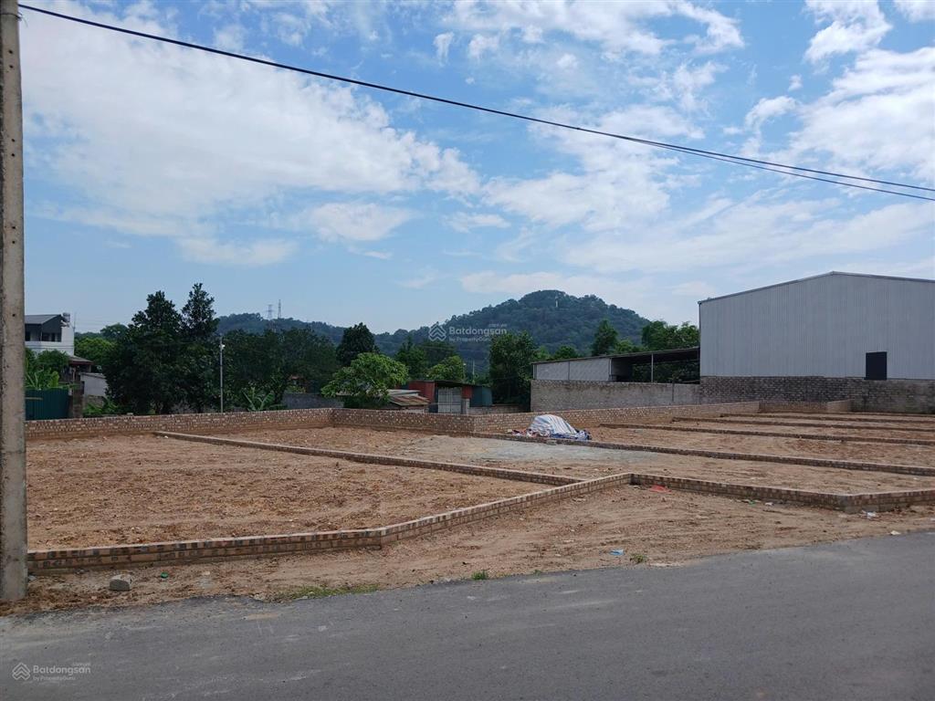 Bán đất xuân khanh  phường tùng thiện 100m2 ở, kinh doanh đường 2 ô tô tránh giá 2,4 tỷ!