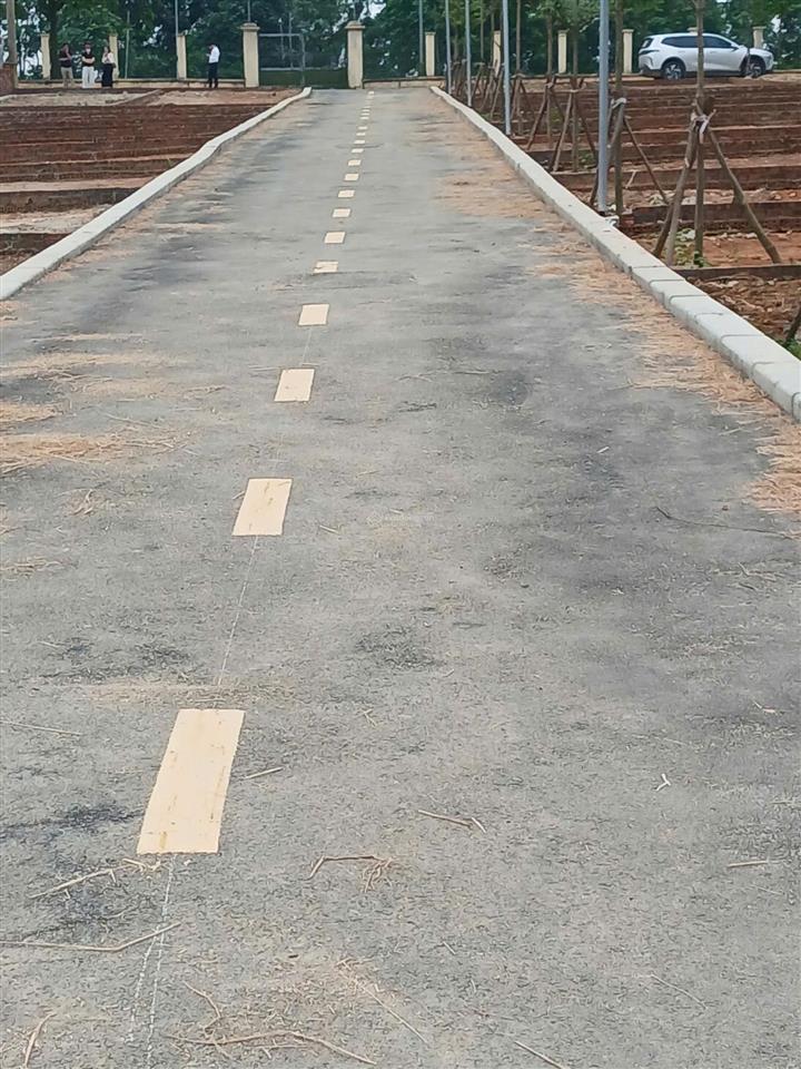 Chỉ hơn tỷ sở hữu ngay lô đất full thổ cư ,pháp lý chuẩn đầy đủ tiện ích tại cam thượng ba vì !