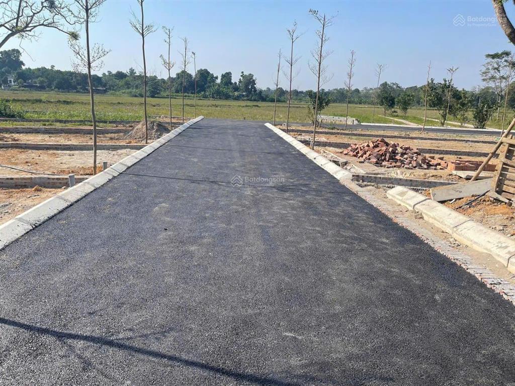 Bán đất gần hồ suối hai ba vì 100m2 sẵn sổ đỏ, giá 890 triệu!