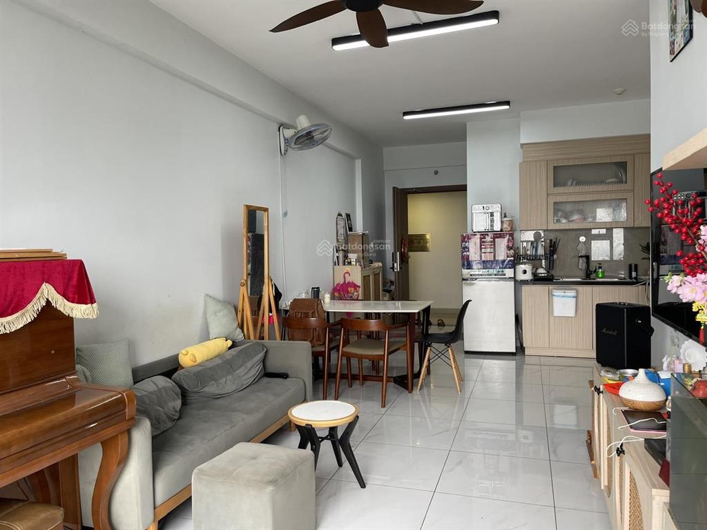 Bán gấp căn hộ chung cư lovera vista, 3,3 tỷ, 65m2, 2pn, 2wc, ở phong phú, bình chánh