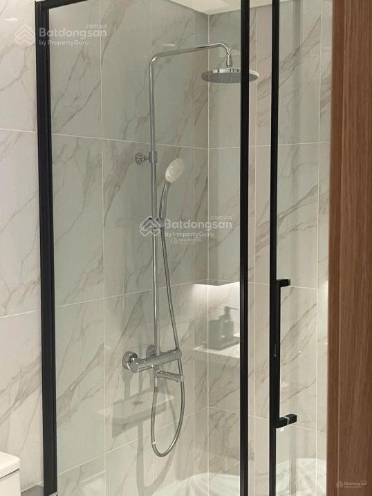 Bán căn hộ 70m2 2pn tại xi grand court, 6,25 tỷ, 2pn, 2wc, chính chủ bán gấp đi nước ngoài.