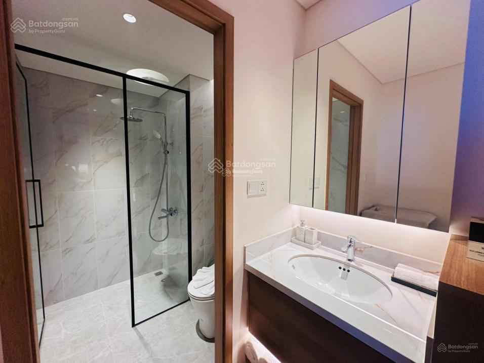 Bán căn hộ 70m2 2pn tại xi grand court, 6,25 tỷ, 2pn, 2wc, chính chủ bán gấp đi nước ngoài.